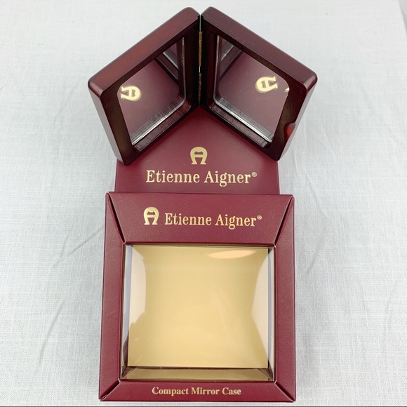 Etienne Aigner Other - Etienne Aigner NWT Compact Mirror Case Wooden
